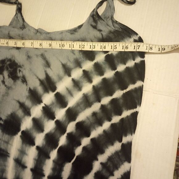 Tie dye Swimsuit cover with tassel hem - Picture 9 of 9